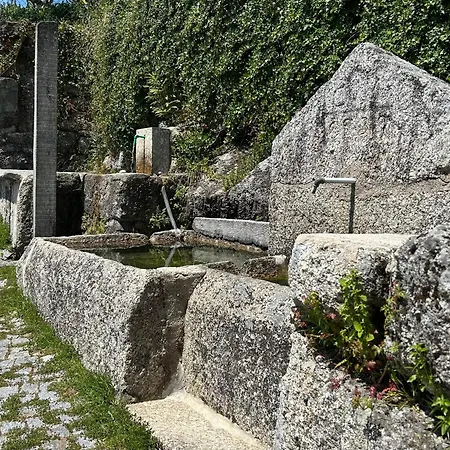 Casa Da Fonte, Monte Hébergement de vacances Terras de Bouro